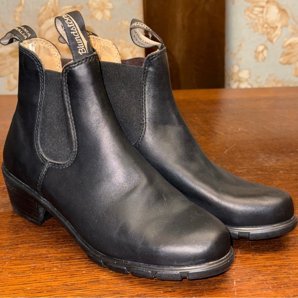 Blundstone #1671 Heeled Boots- US 8/UK 5